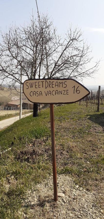 Casa Vacanze Sweet Dreams Agliano Terme Ngoại thất bức ảnh